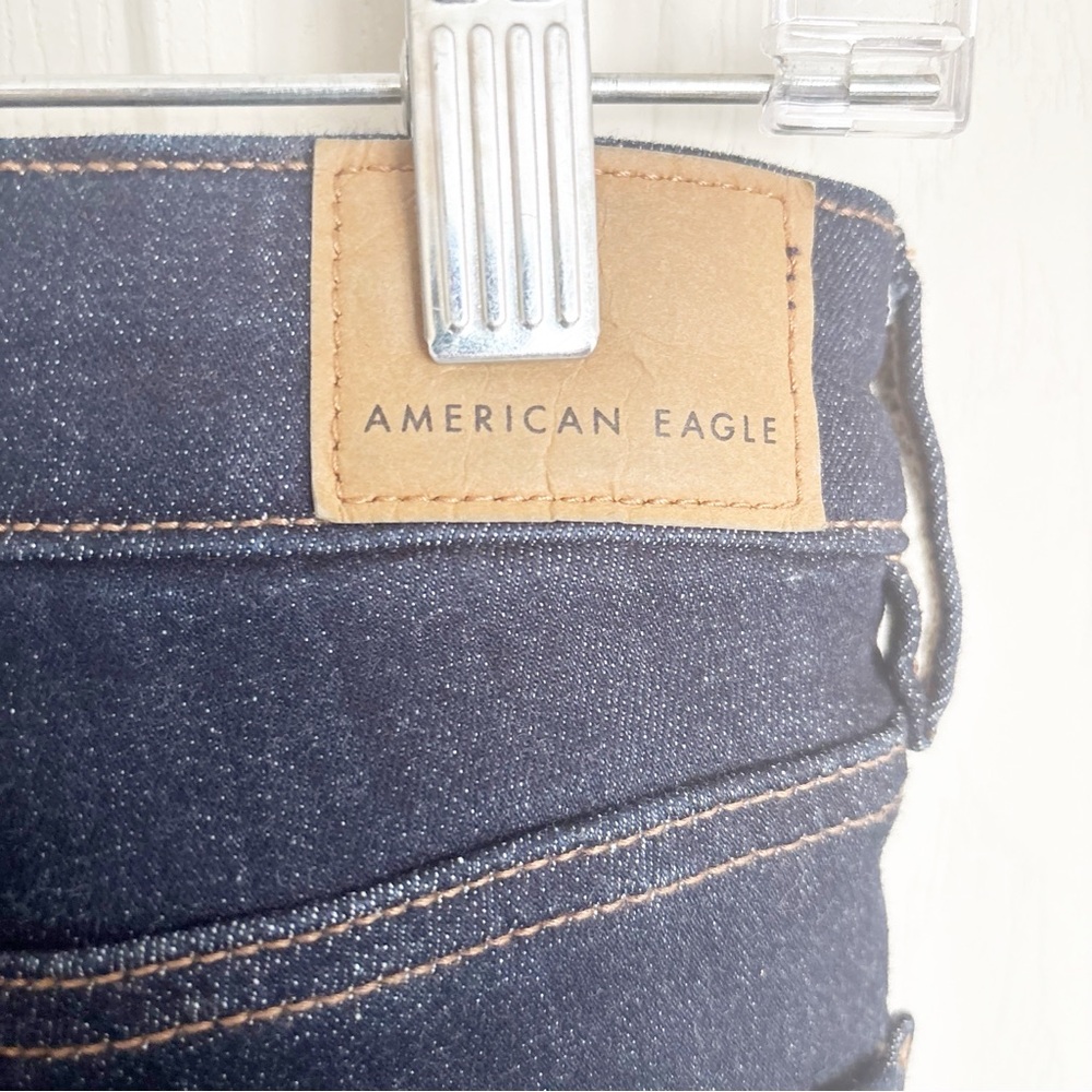 American Eagle Outfitters Women’s Dark Wash Skinny Jeans Size 4 Regular - Picture 4 of 5